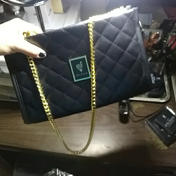 Leather Clutch with chain strap (removable) - Picture 4 of 5